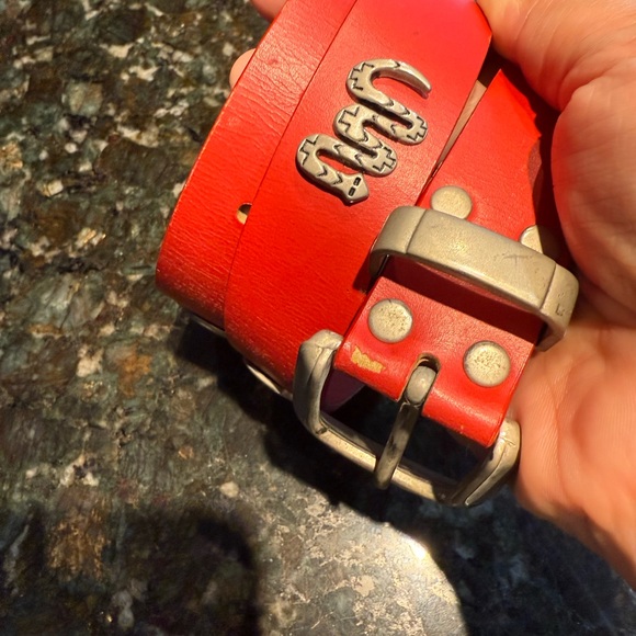 Vintage 90s Womens‎ Silver Concho Southwestern Animals Red Leather Belt 37” M main image 14